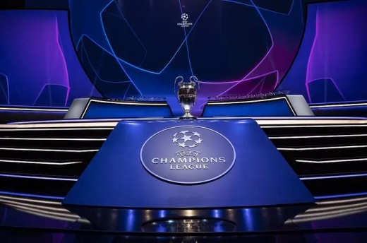 一组视觉冲击力很强的名片设计